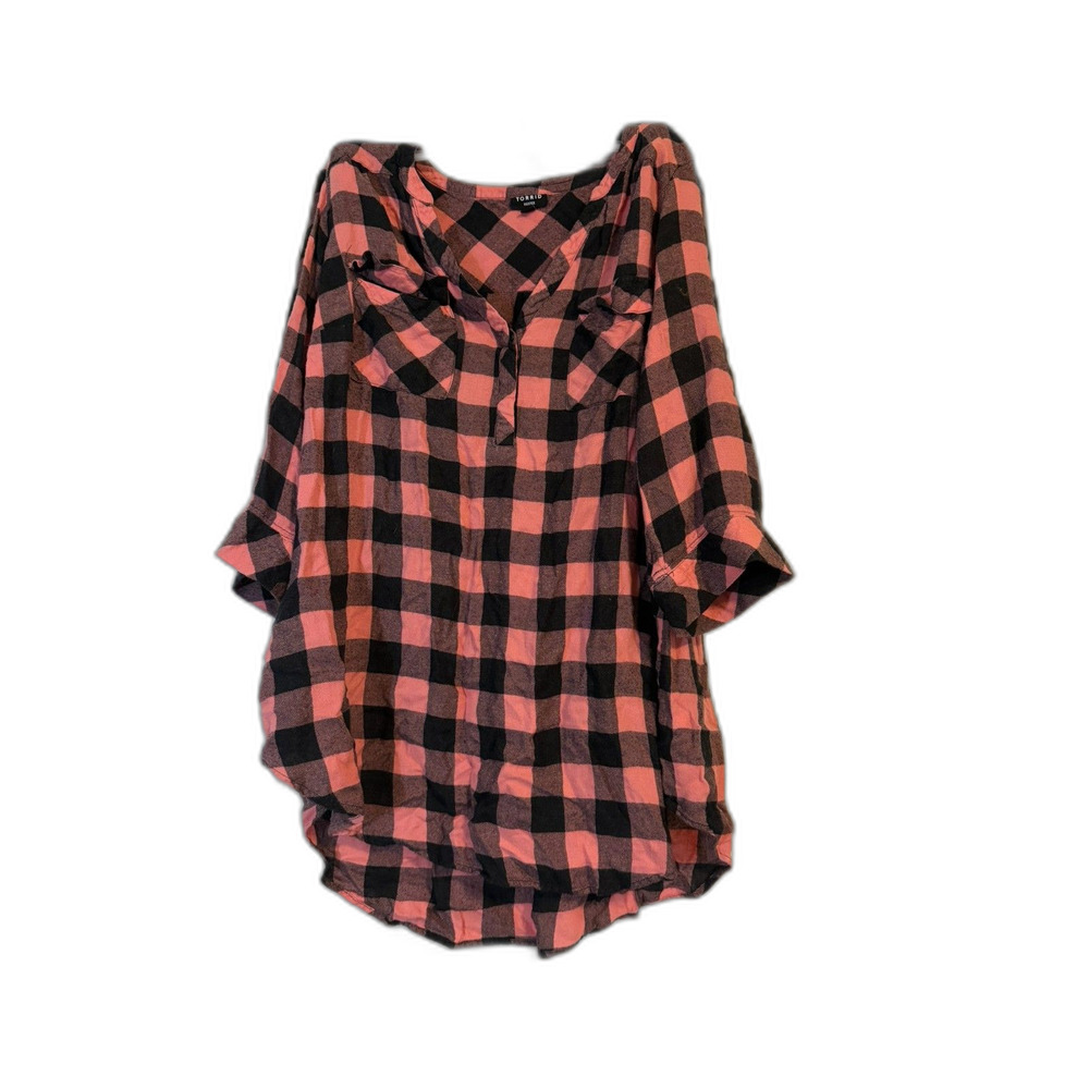 #055 - Torrid Women's Checkered Blouse - Size 2